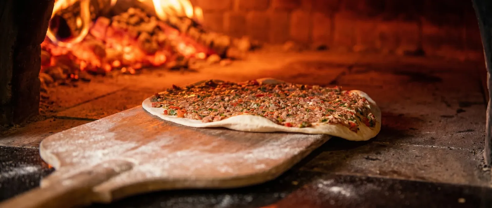 Lahmacun Turkse Pizza